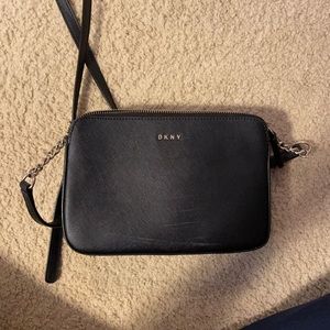 dkny black purse